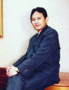 Prof. Dr. M.Suyanto, MM